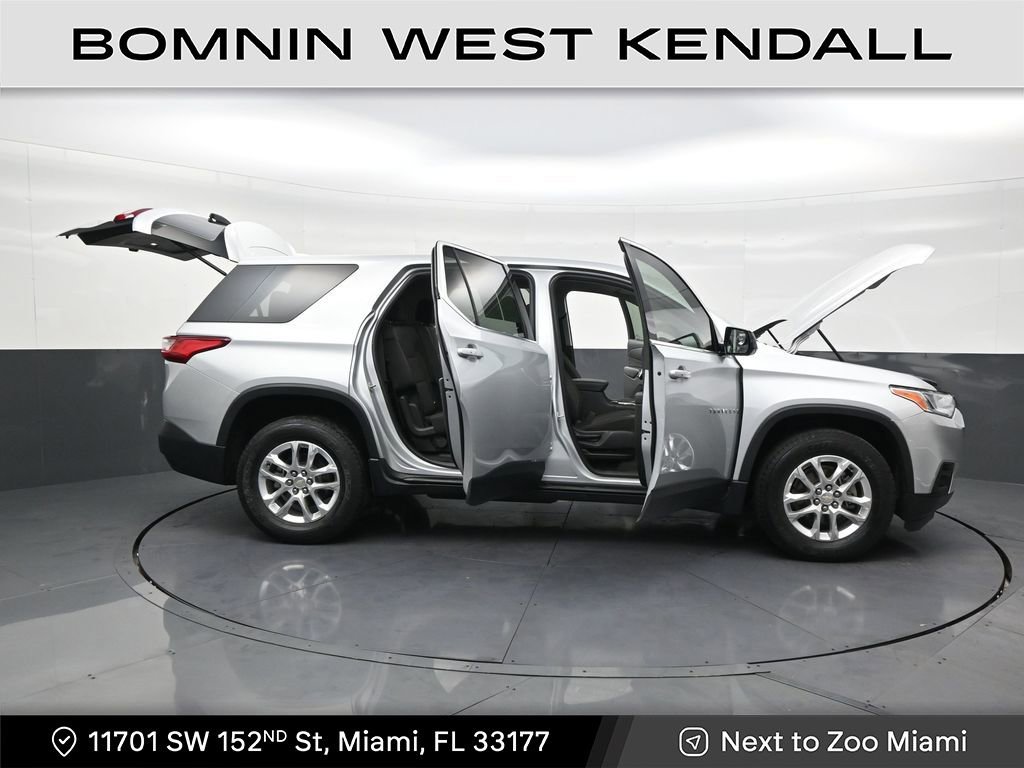 Used 2019 Chevrolet Traverse LS w/ LPO, Floor Liner Package image 30