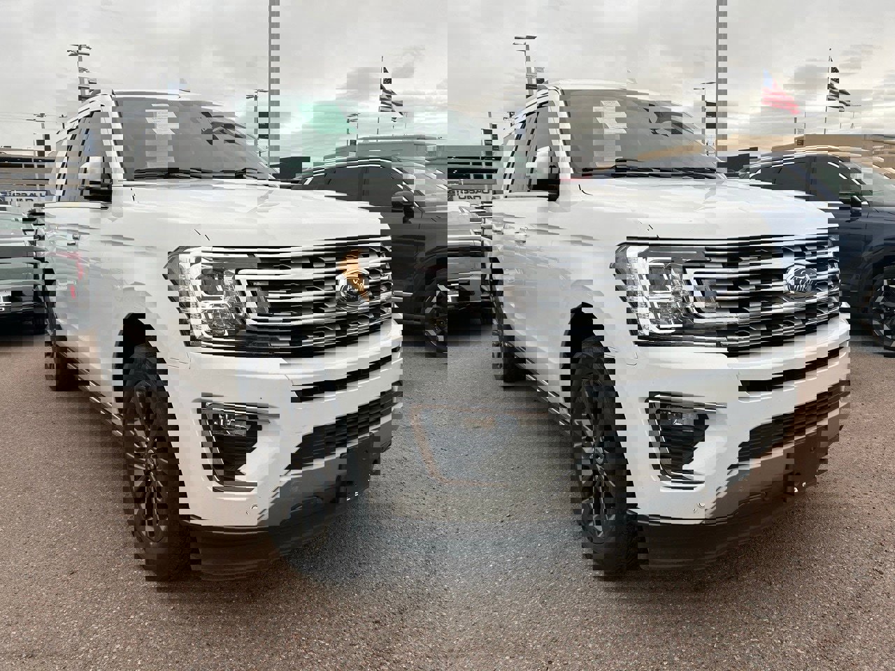 Used 2021 Ford Expedition Max Limited image 1