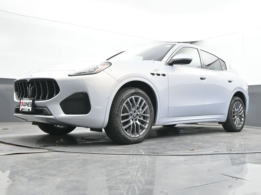 Used 2024 Maserati Grecale GT image 44