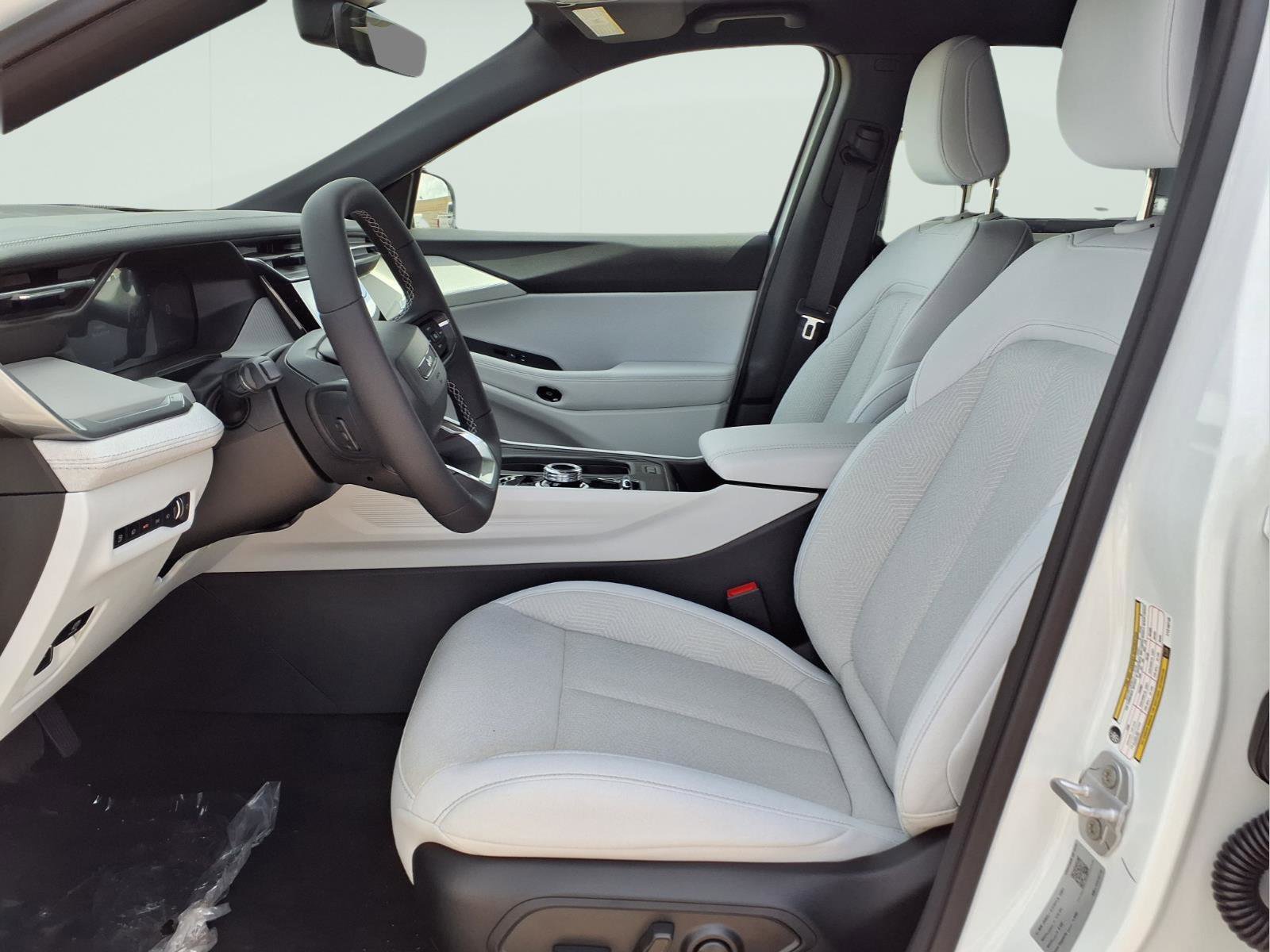New 2026 Jeep Cherokee Laredo AWD/4WD image 9