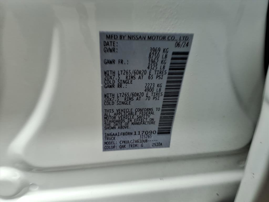 Certified 2024 Nissan Titan SV w/ SV Convenience Package image 35