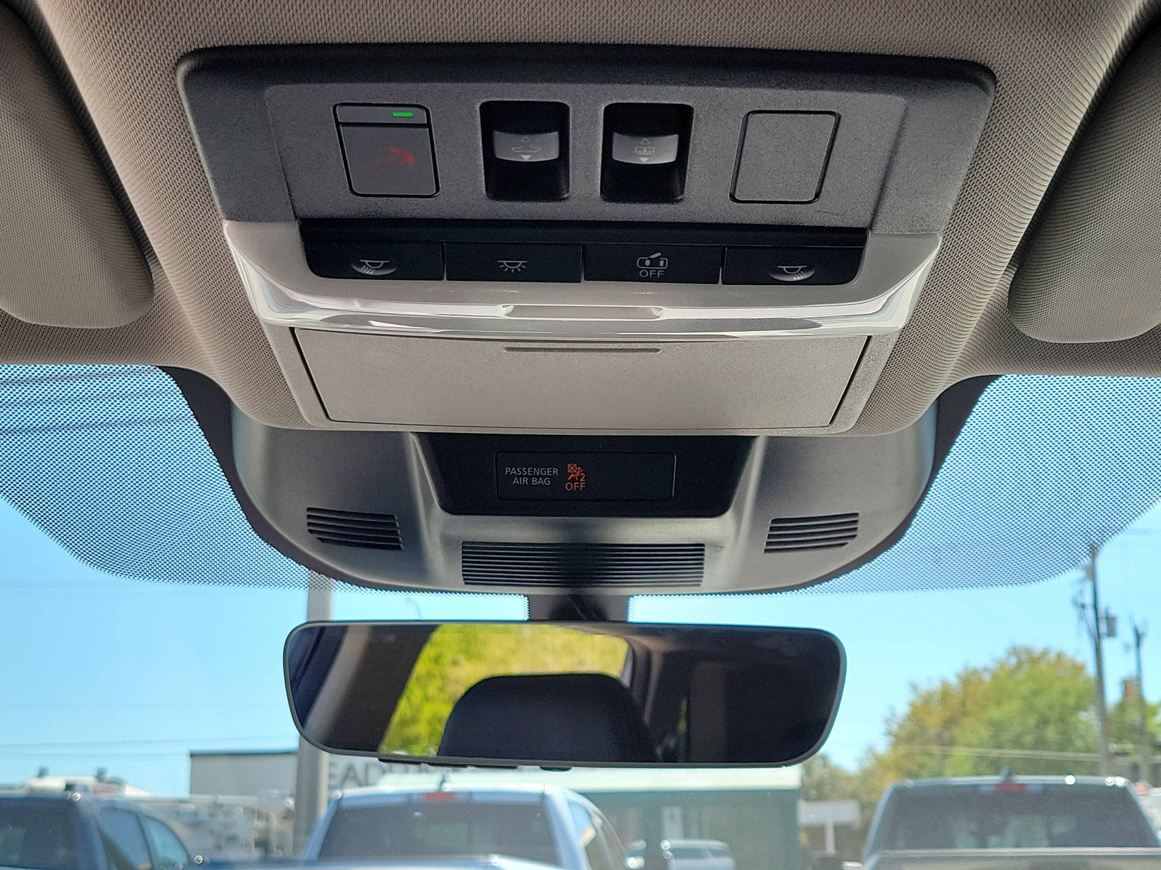 Used 2022 Nissan Rogue Platinum w/ Head-Up Display Package image 20