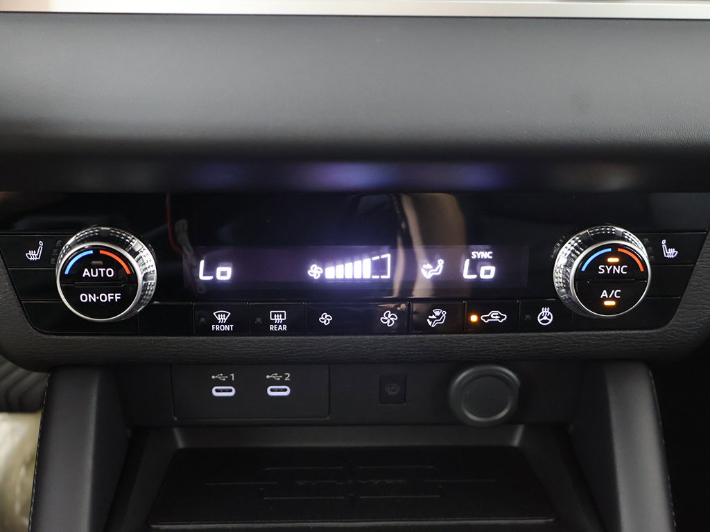 New 2026 Mitsubishi Outlander SE FWD image 49
