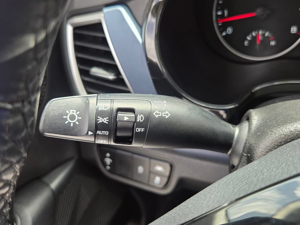 Used 2023 Kia Seltos S FWD image 18