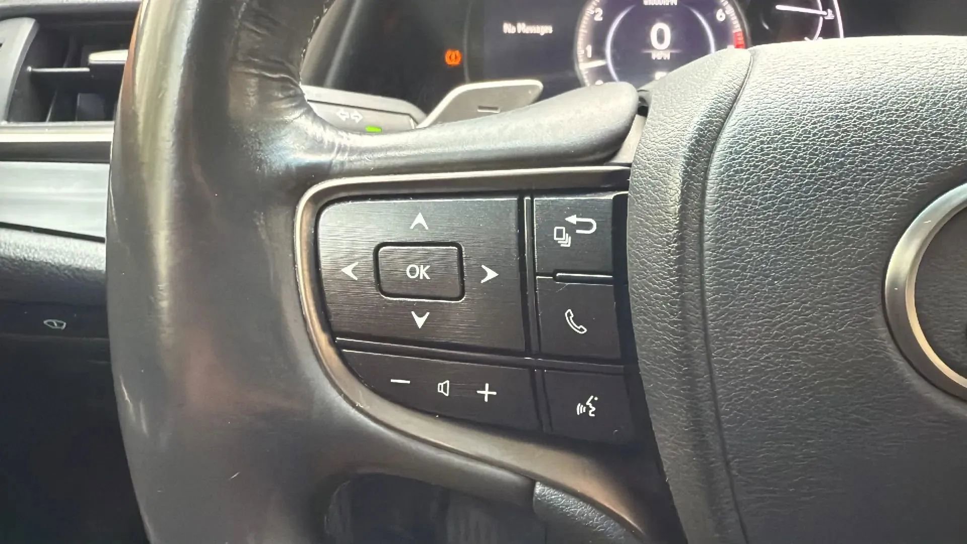 Used 2019 Lexus ES 350 image 12