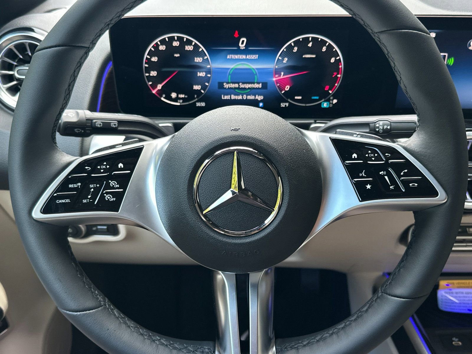 New 2026 Mercedes-Benz GLB 250 4MATIC image 23