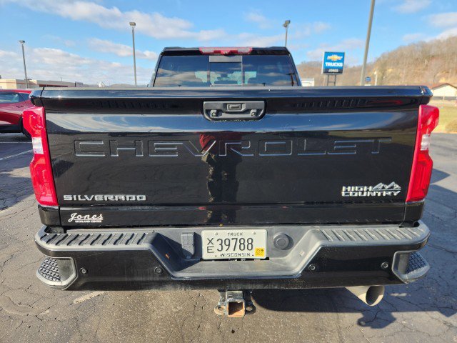 Used 2022 Chevrolet Silverado 3500 High Country w/ Z71 Off-Road Package image 4