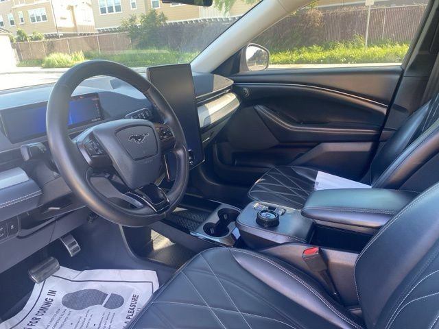 Used 2021 Ford Mustang Mach-E Select image 10
