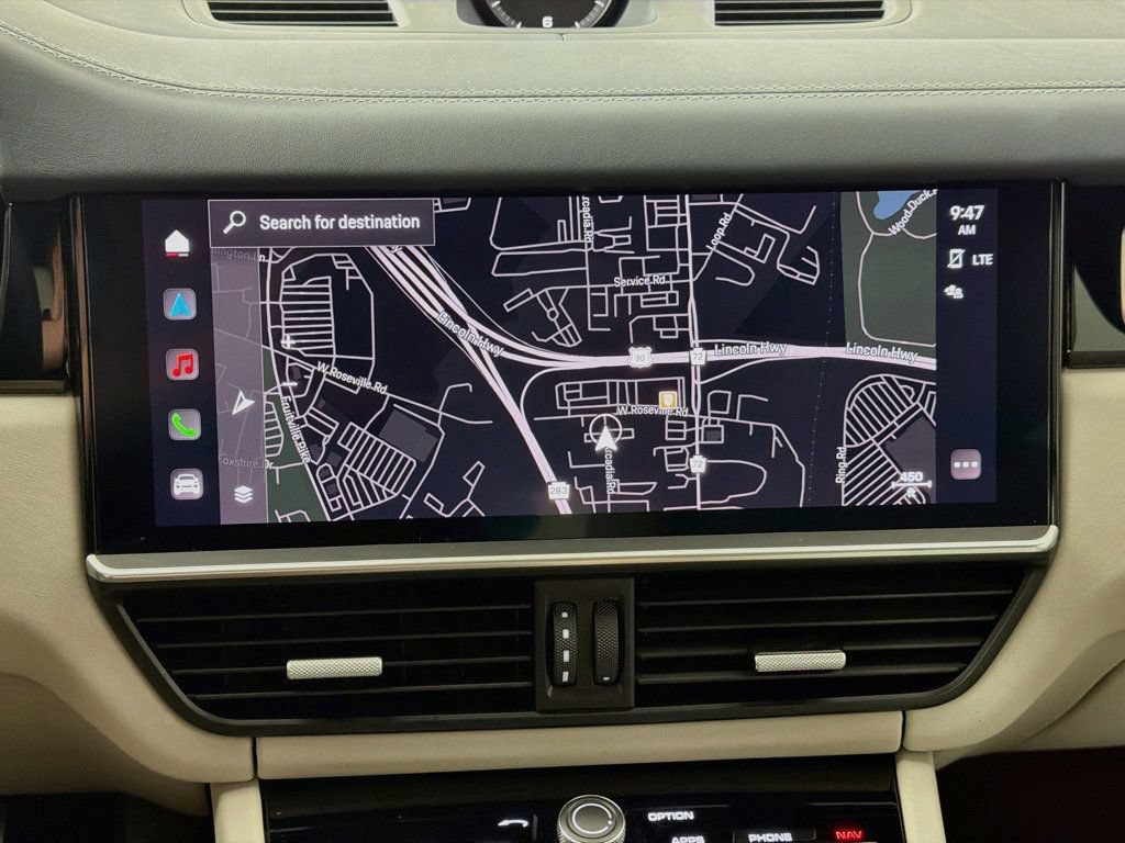 Certified 2023 Porsche Cayenne AWD/4WD image 17