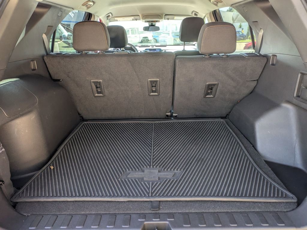 Used 2023 Chevrolet Equinox LT image 26