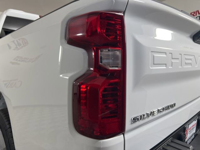 New 2026 Chevrolet Silverado 1500 Custom image 17