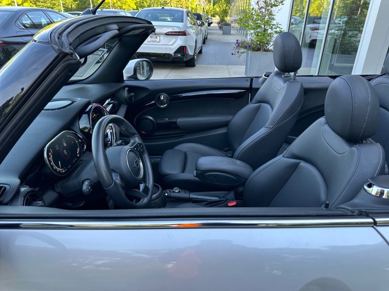 Used 2023 MINI Cooper S image 40