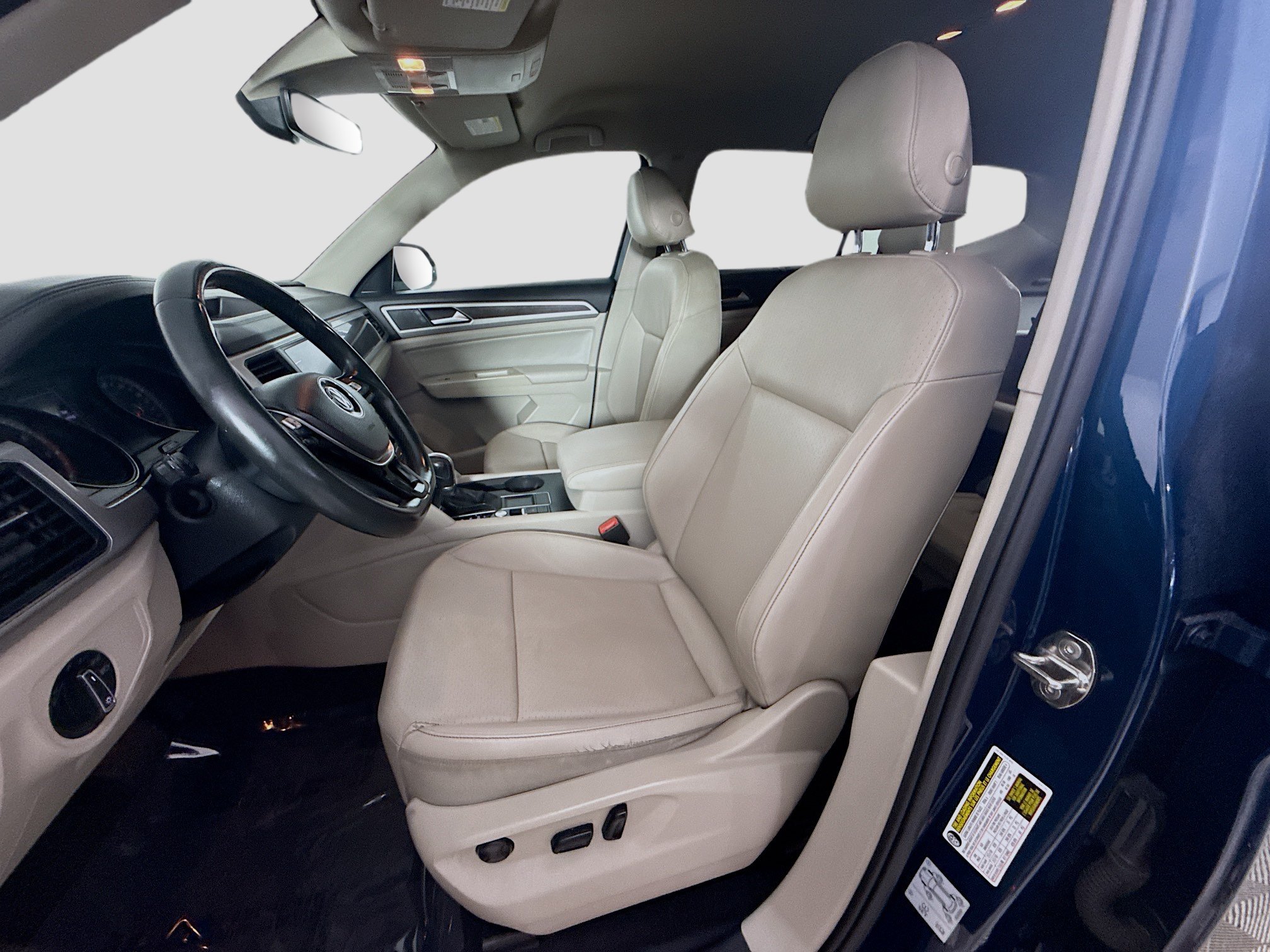 Used 2019 Volkswagen Atlas SE w/ Towing Package FWD image 22