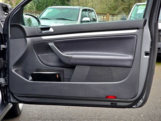 Used 2008 Volkswagen GTI 2-Door image 26