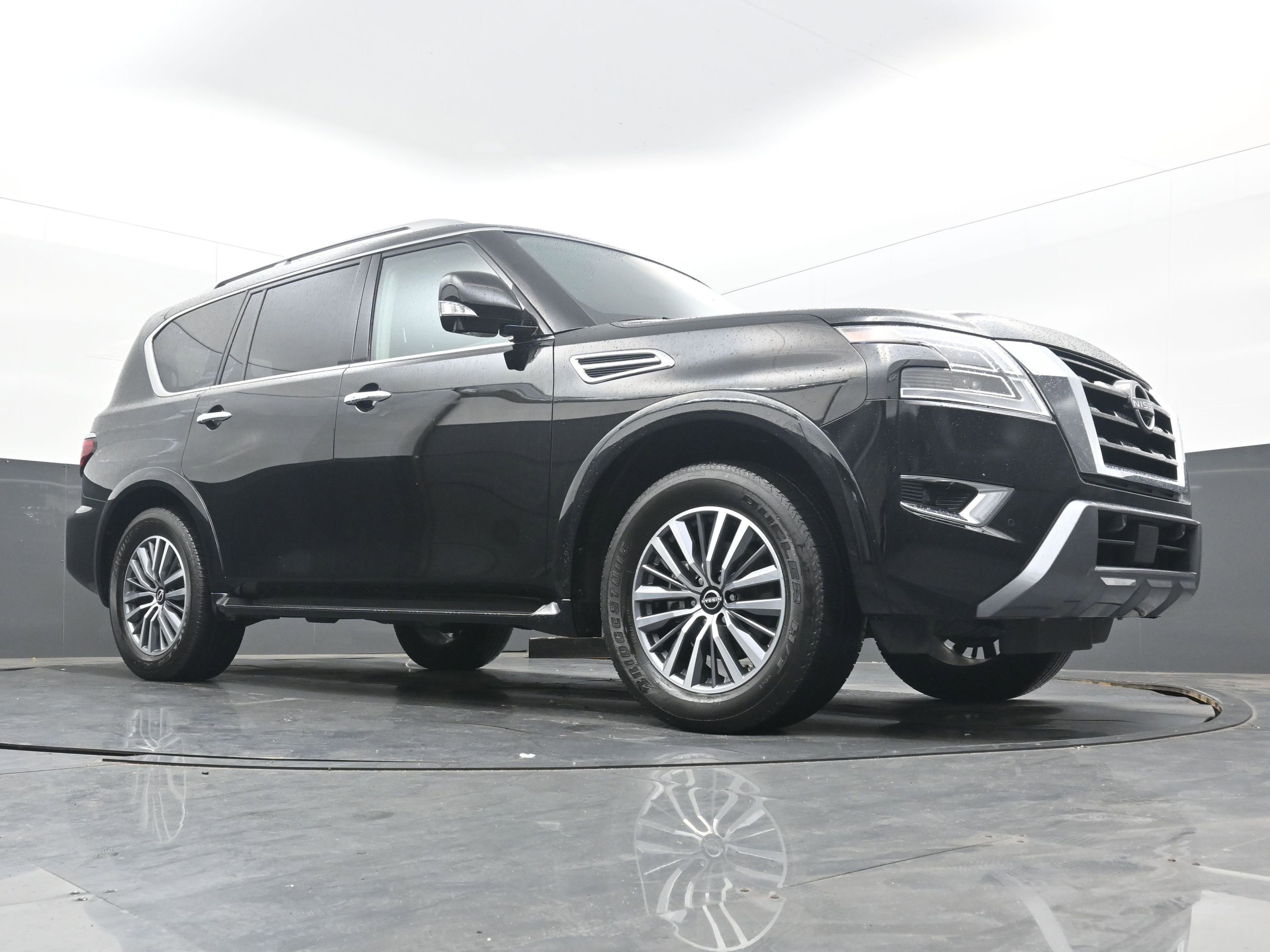 Used 2024 Nissan Armada SL w/ Cargo Package image 20