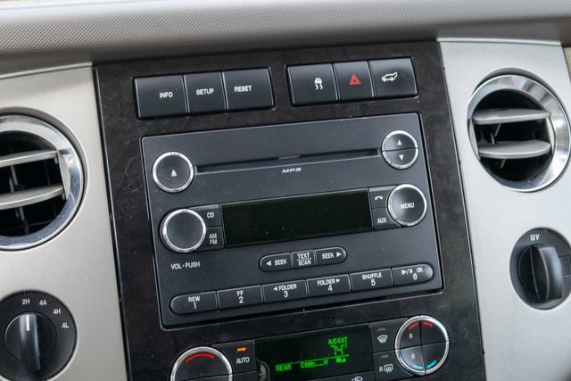 Used 2011 Ford Expedition EL Limited image 31