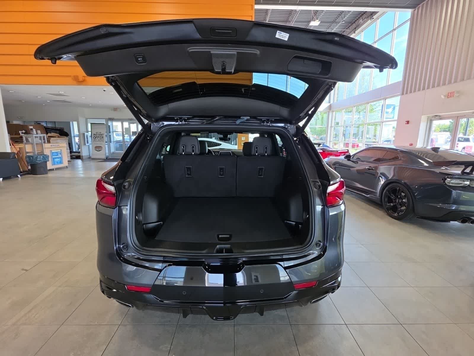 Used 2021 Chevrolet Blazer RS w/ Enhanced Convenience Package AWD/4WD image 10