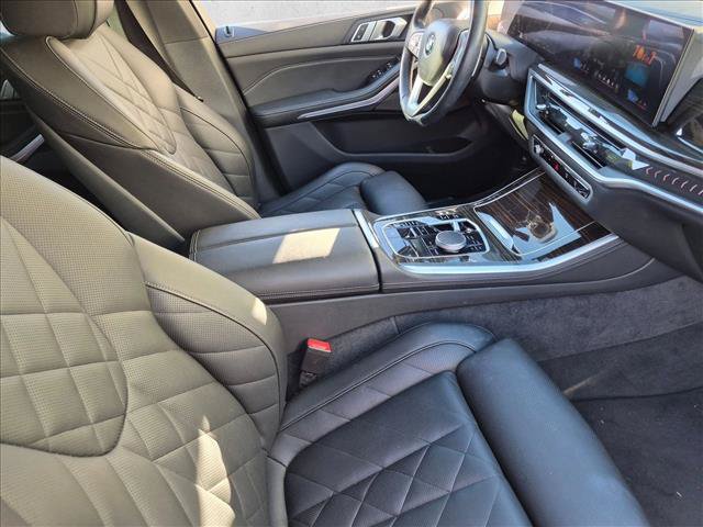 Used 2024 BMW X5 sDrive40i w/ Parking Assistance Package RWD image 21