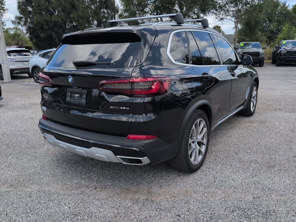 Used 2022 BMW X5 xDrive45e AWD/4WD image 3
