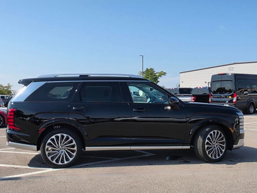 New 2026 Hyundai Palisade Calligraphy FWD image 9
