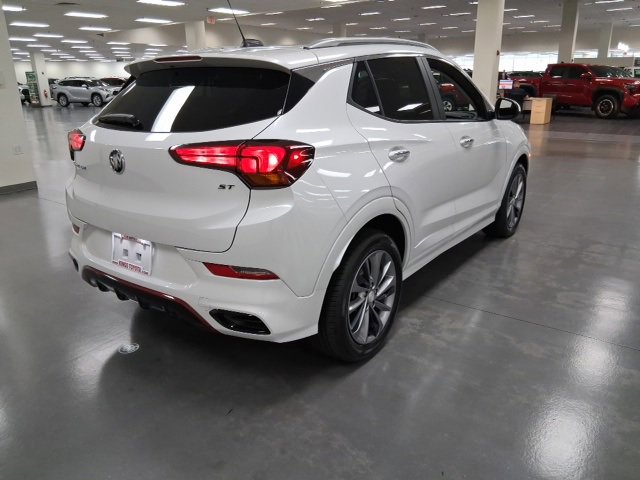 Used 2023 Buick Encore GX Select w/ Sport Touring Package image 7