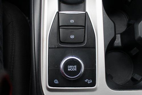 Used 2022 Ford Explorer XLT image 16