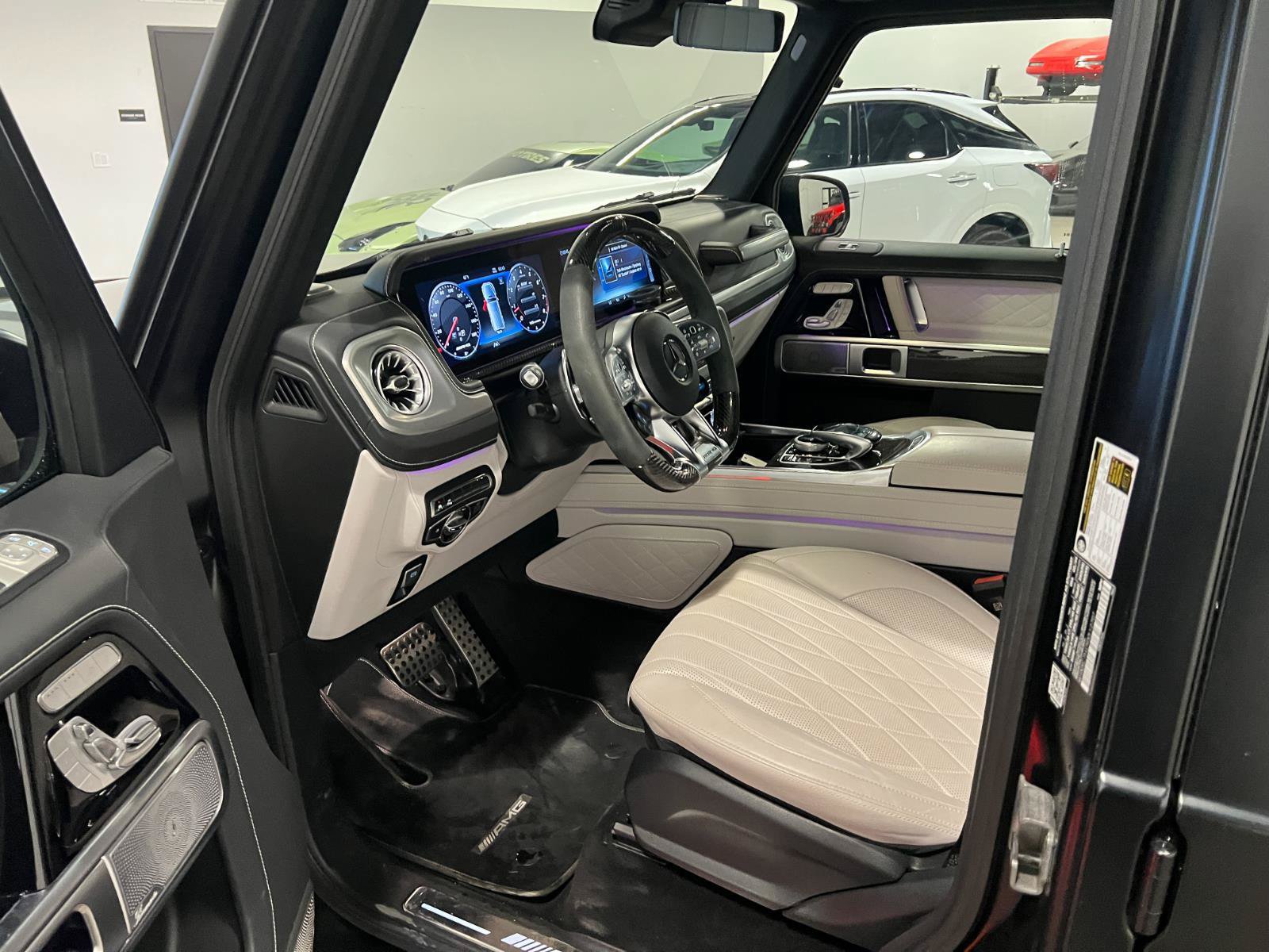 Used 2024 Mercedes-Benz G 63 AMG 4MATIC image 10
