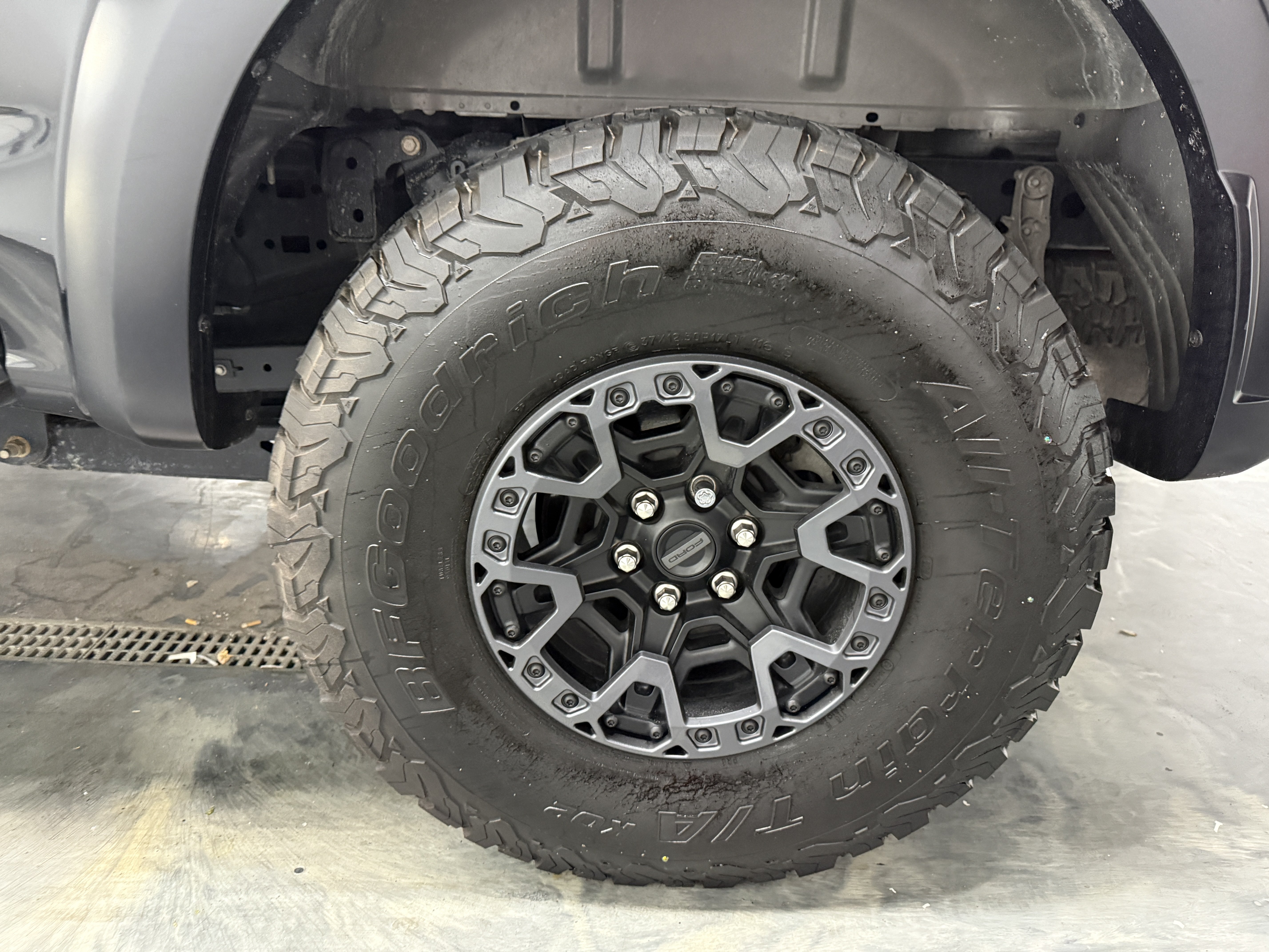 Used 2024 Ford F150 Raptor w/ Equipment Group 803A Raptor R AWD/4WD image 29