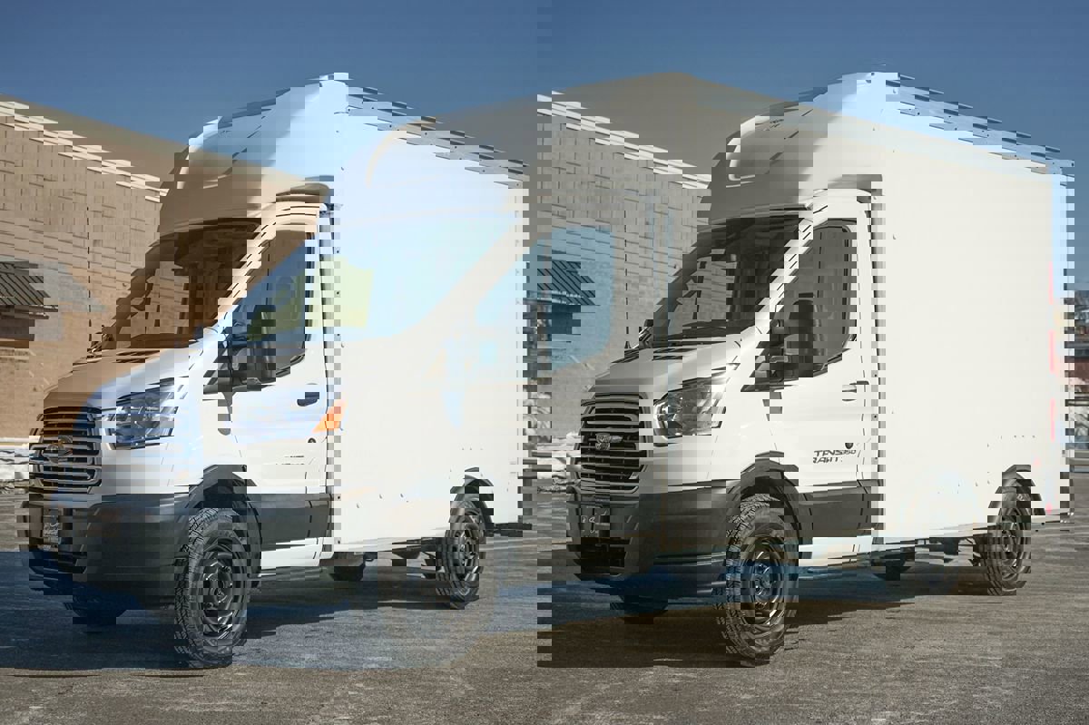 Used 2019 Ford Transit 350 156 w/ Exterior Upgrade Package image 2