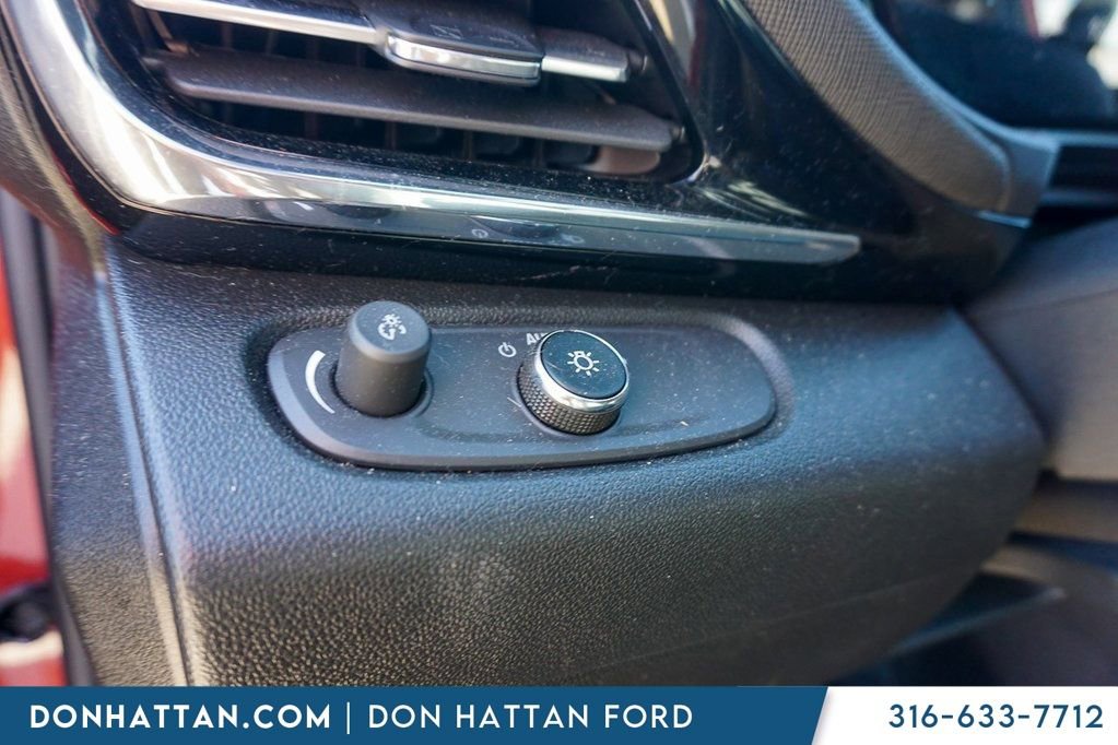 Used 2024 Buick Envista Sport Touring w/ Convenience I Package FWD image 17