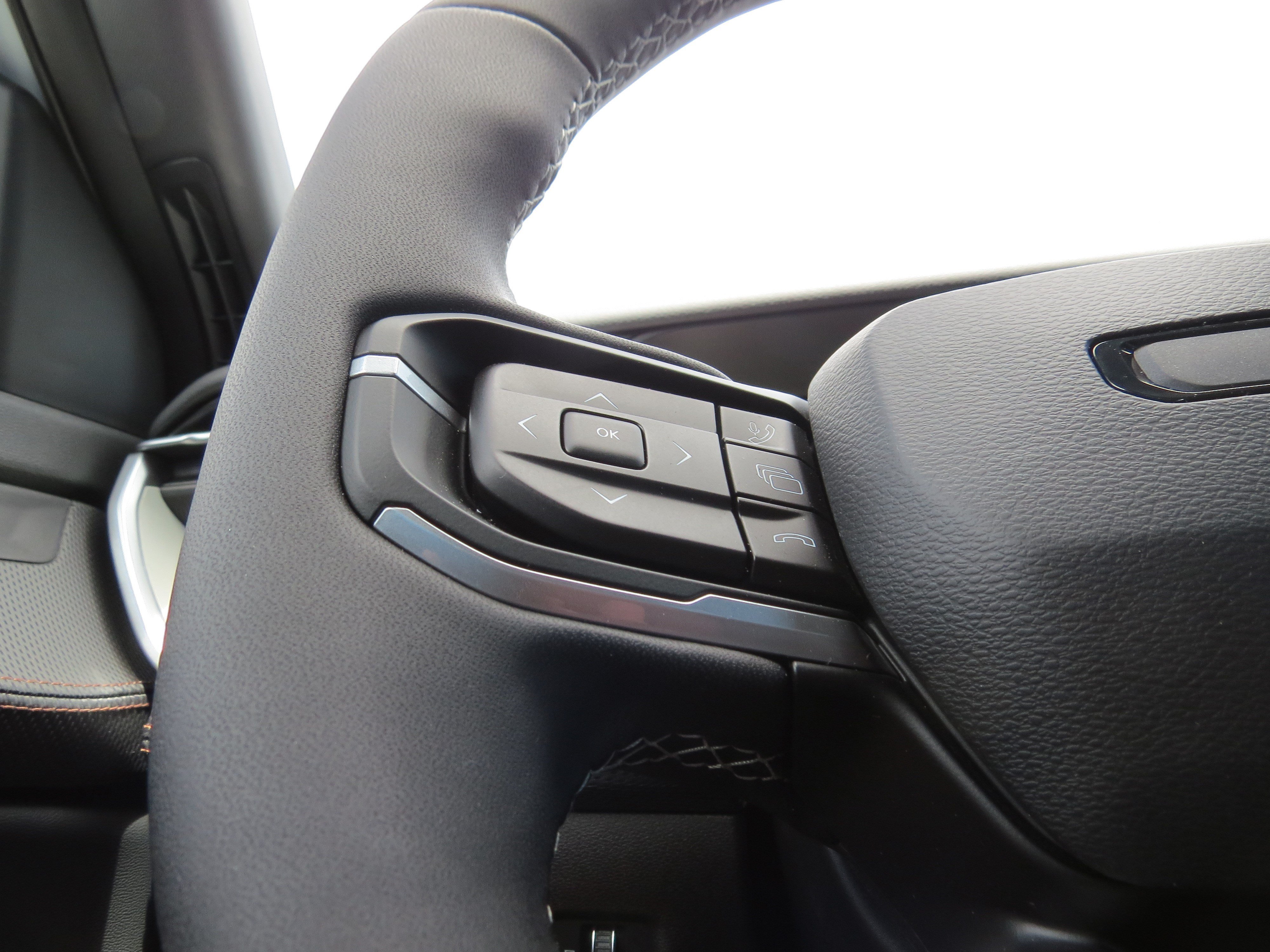 New 2026 Jeep Cherokee Limited AWD/4WD image 17