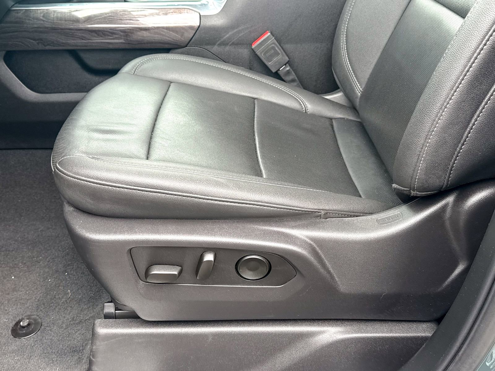 Used 2025 Chevrolet Silverado 2500 LTZ w/ Trail Boss Package image 20