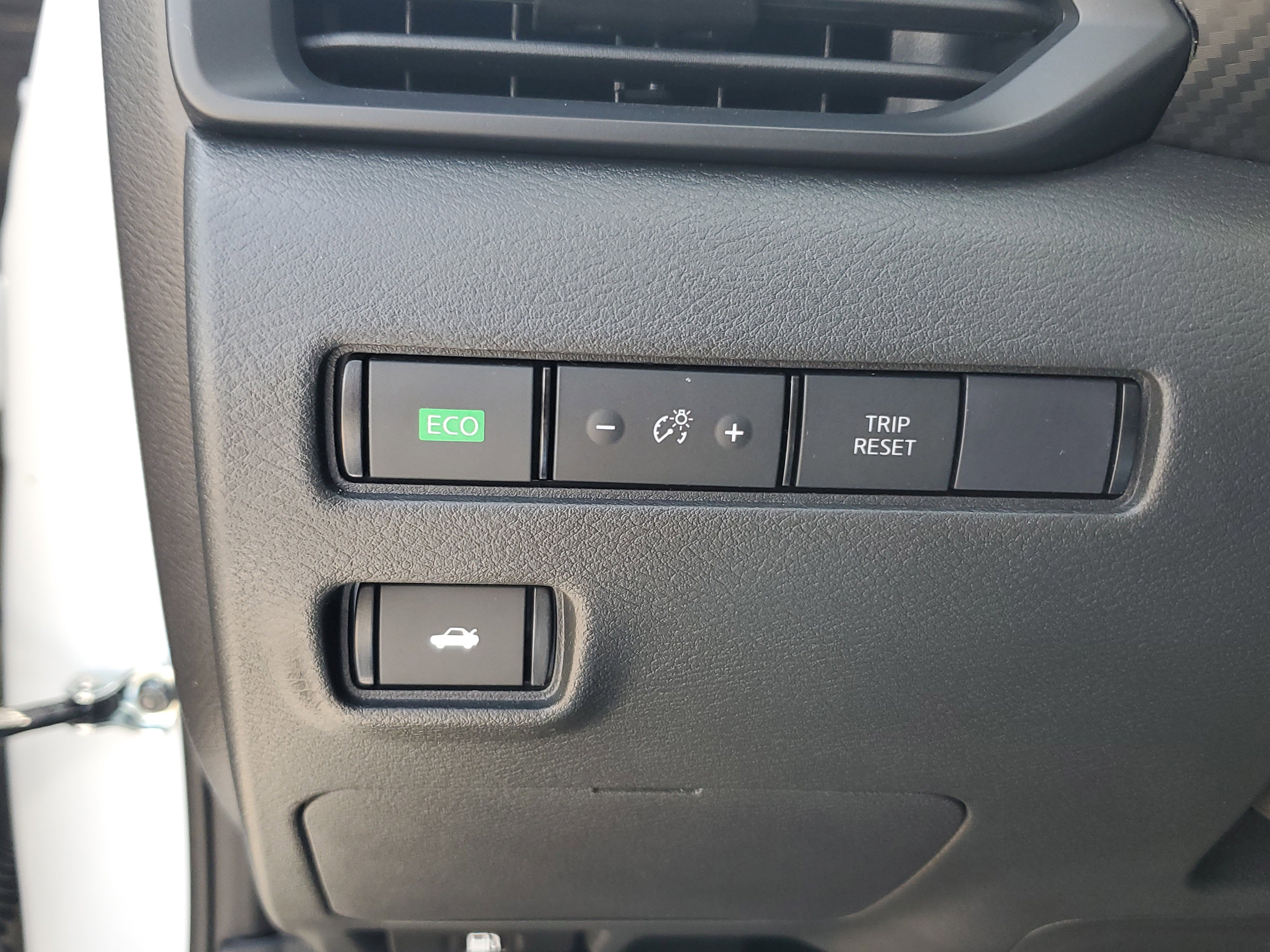 Certified 2024 Nissan Sentra S image 22