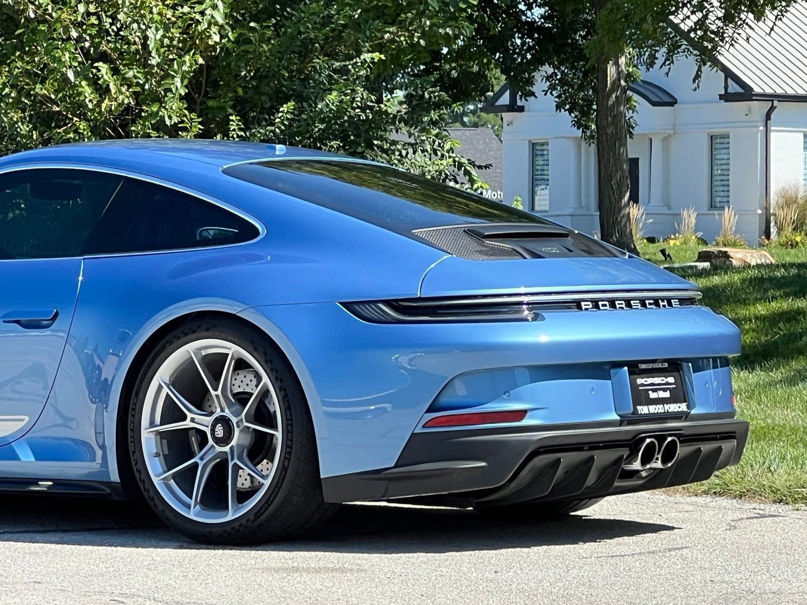 Certified 2022 Porsche 911 GT3 RWD image 11