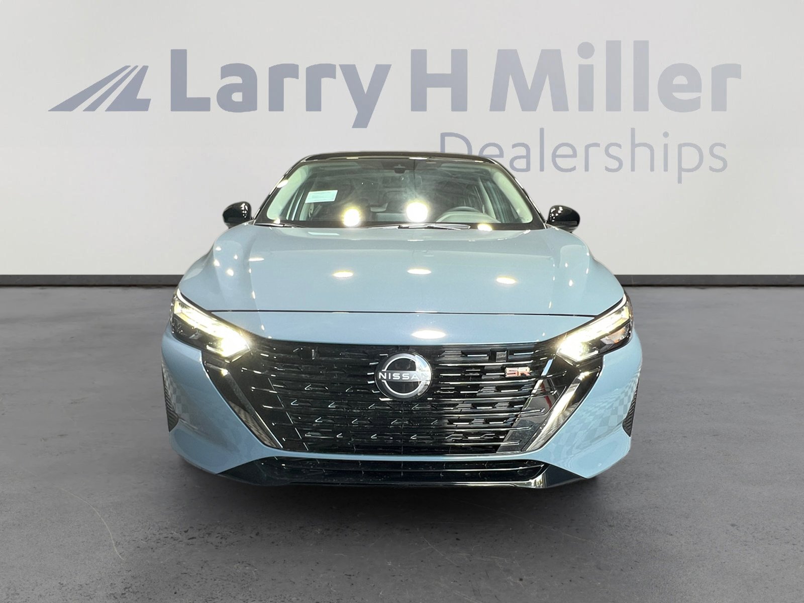 New 2025 Nissan Sentra SR image 8