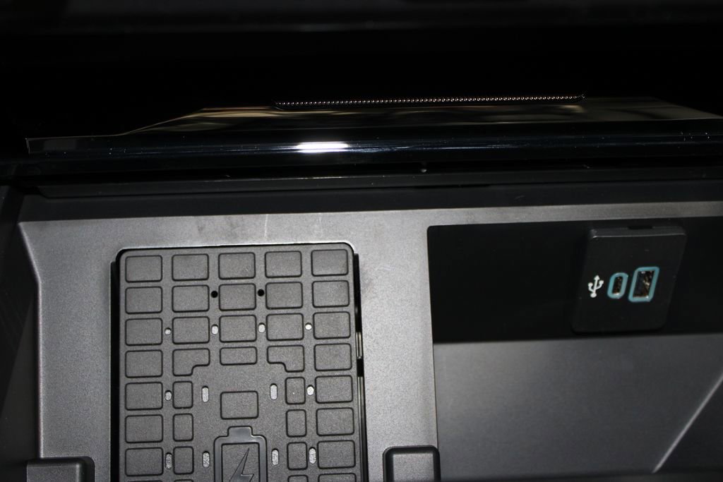 New 2026 Ford F250 Lariat w/ Black Appearance Package image 61