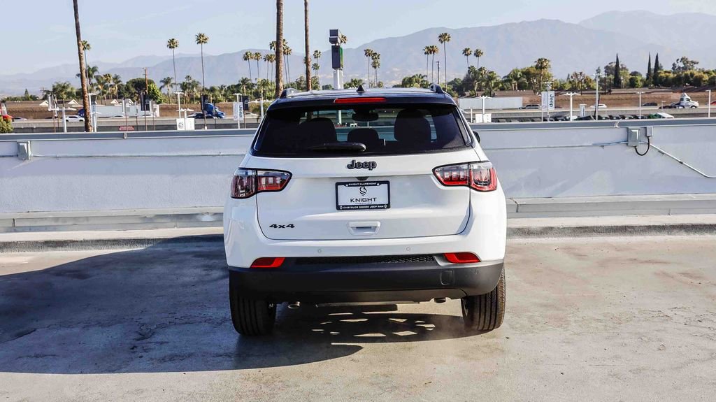 New 2026 Jeep Compass Limited image 8