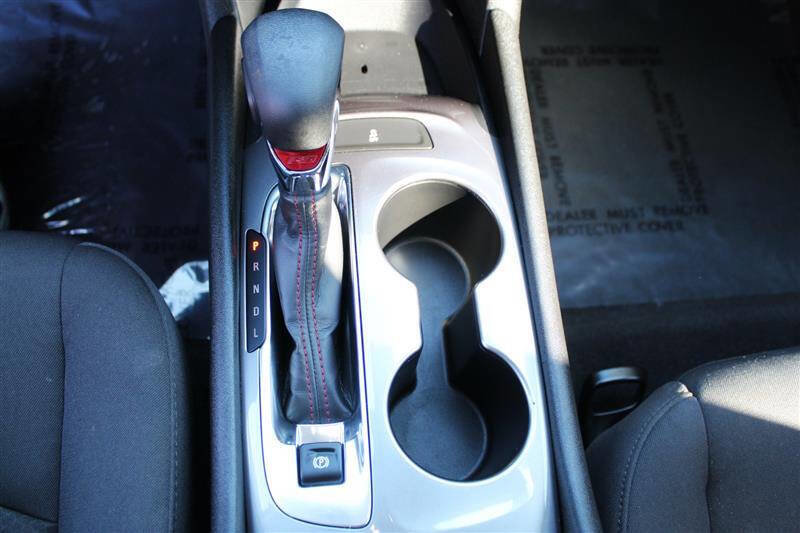 Used 2023 Chevrolet Malibu RS FWD image 20