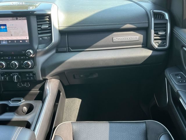 Used 2022 RAM 1500 Laramie w/ Sport Appearance Package AWD/4WD image 18