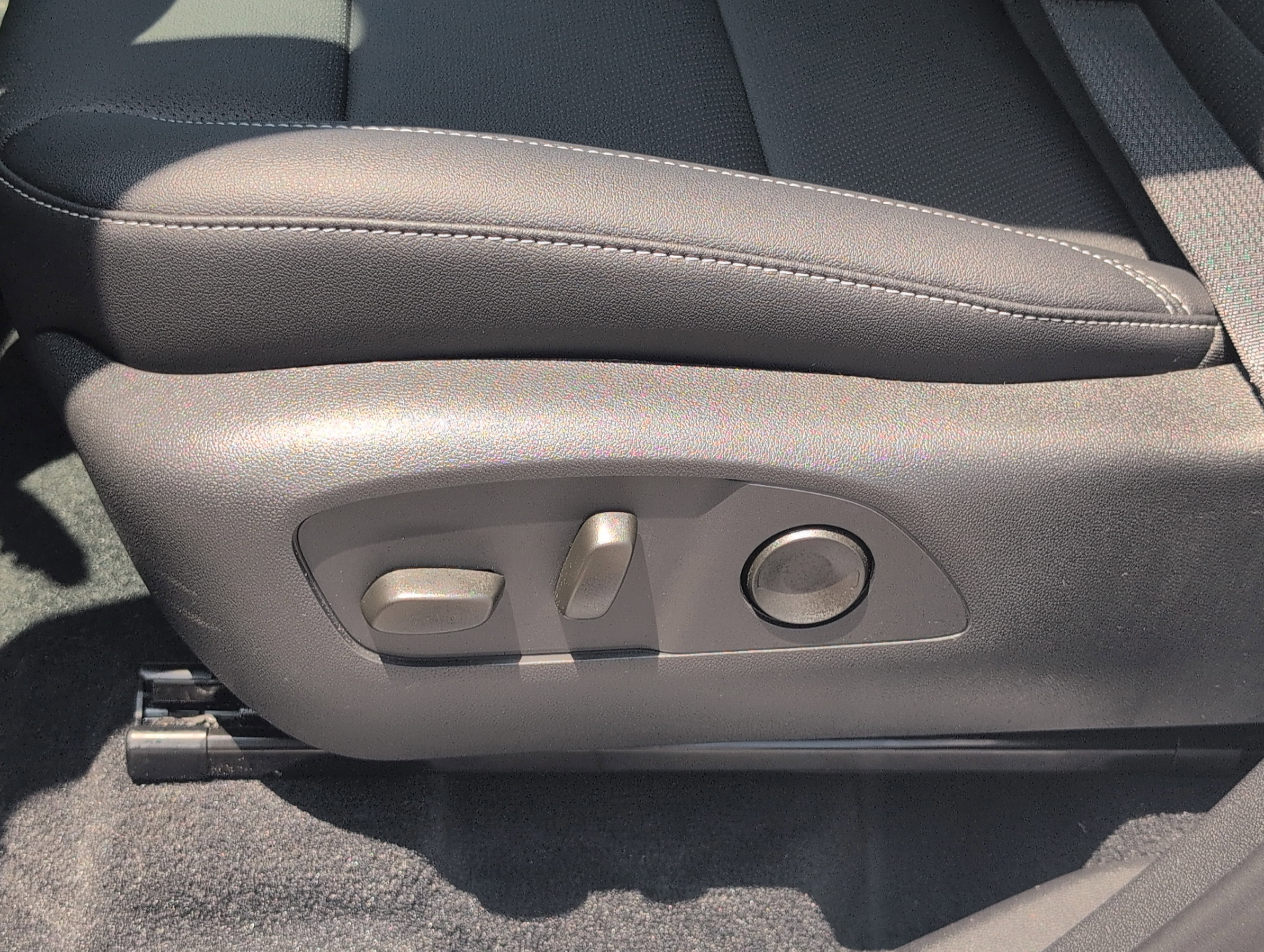 Used 2026 Chevrolet Traverse LT w/ Driver Confidence Package FWD image 14