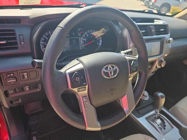 Used 2017 Toyota 4Runner SR5 Premium AWD/4WD image 16