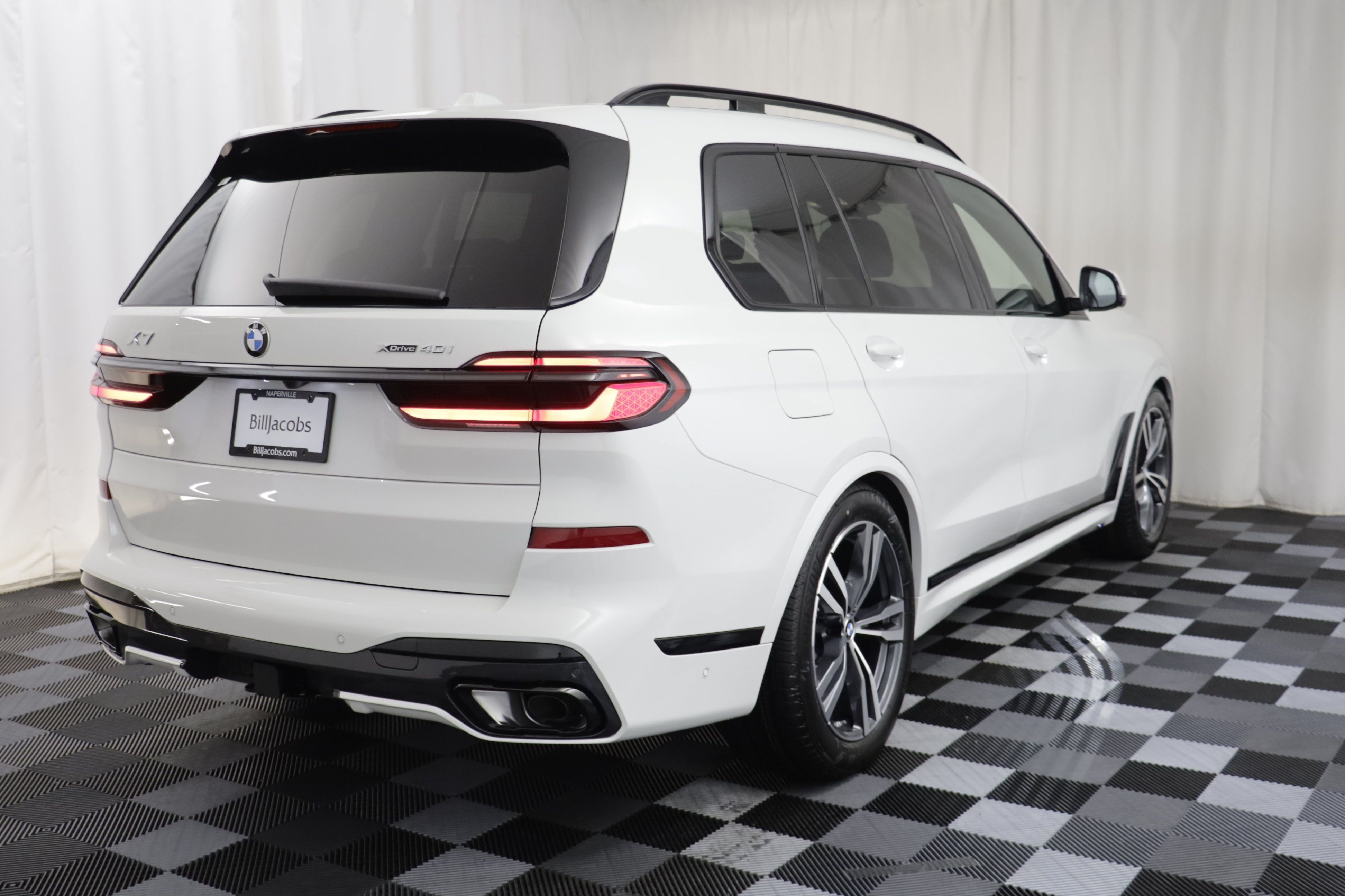 New 2027 BMW X7 xDrive40i w/ M Sport Package AWD/4WD image 17