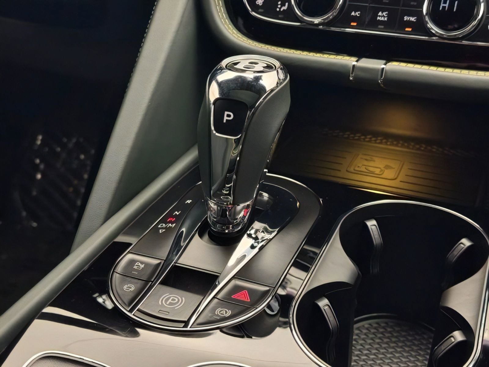 New 2026 Bentley Bentayga Speed AWD/4WD image 17