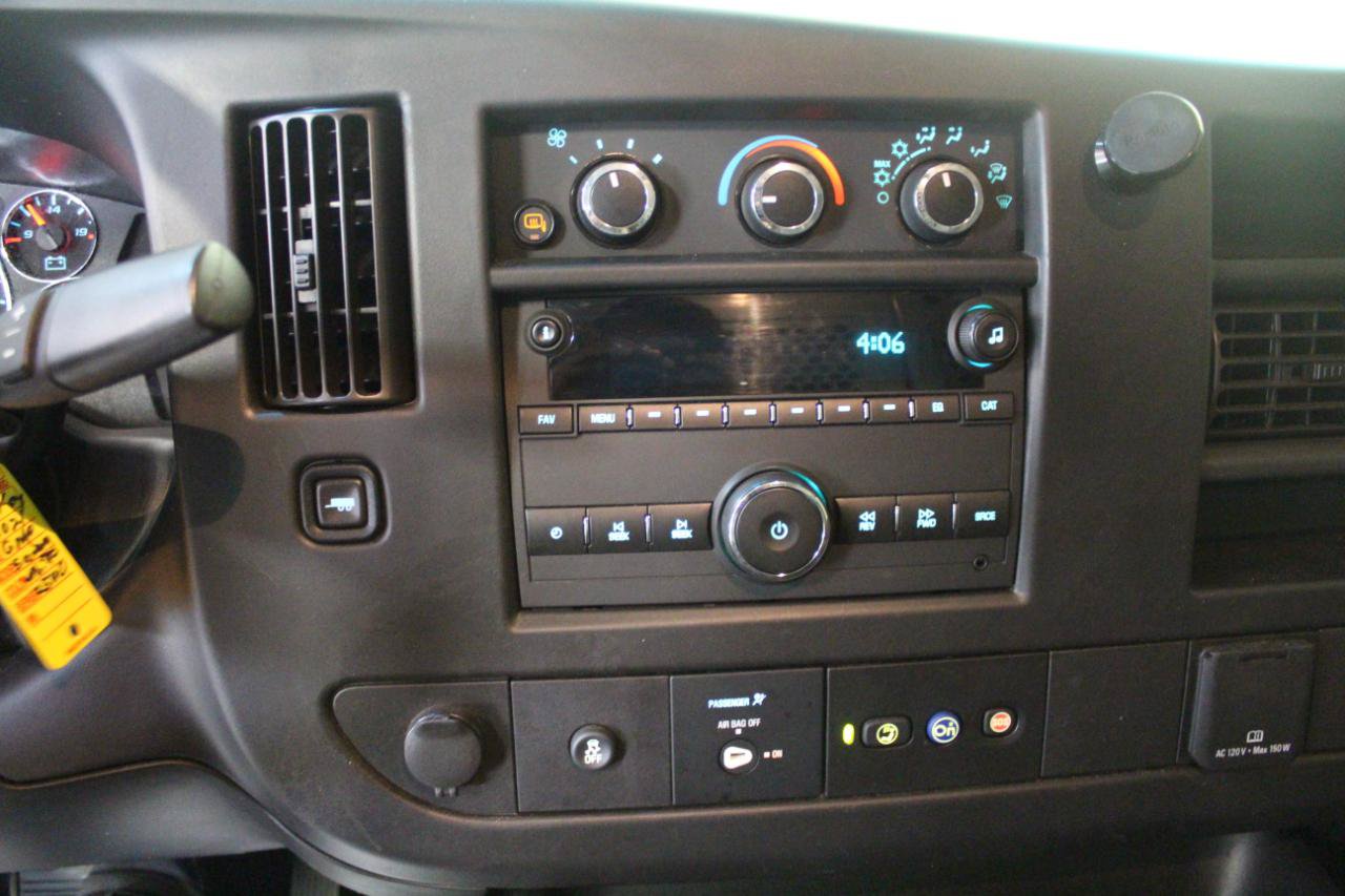 Used 2021 GMC Savana 2500 w/ Enhanced Convenience Package RWD image 13