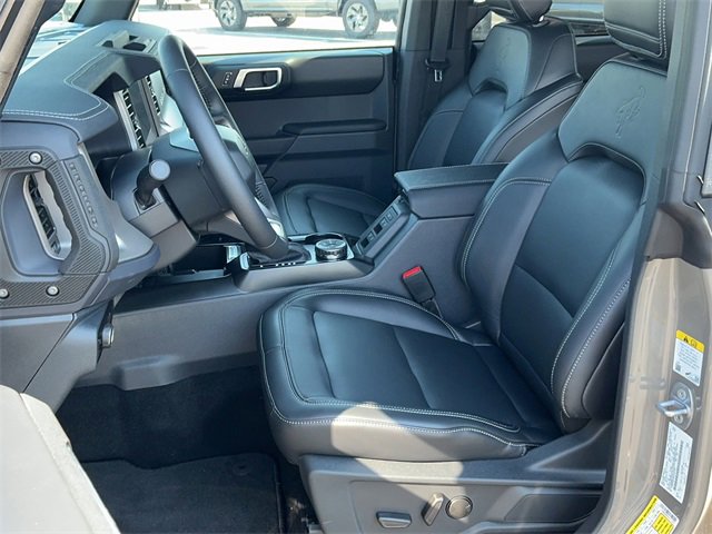 New 2025 Ford Bronco Outer Banks image 12
