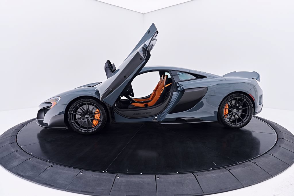 Used 2016 McLaren 675LT Coupe RWD image 29