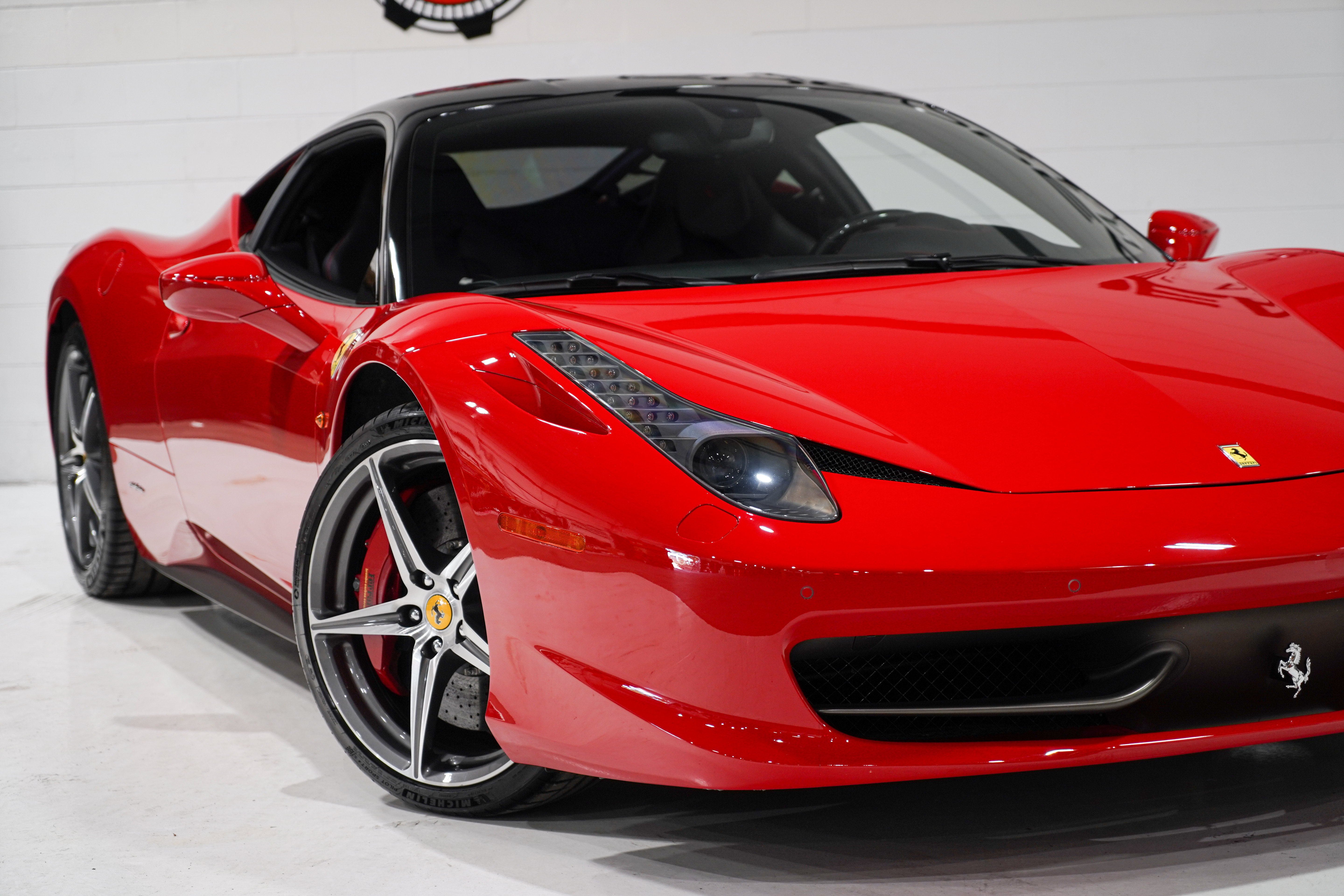 Used 2014 Ferrari 458 Italia Coupe RWD image 26