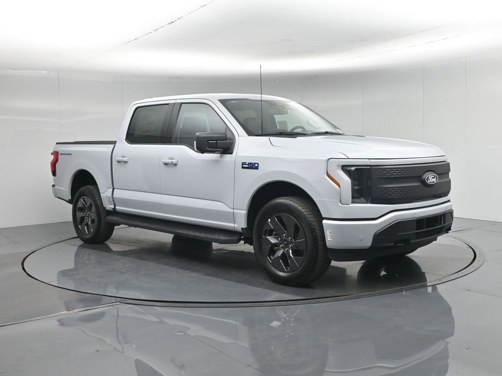 New 2025 Ford F150 Lightning Flash AWD/4WD image 25