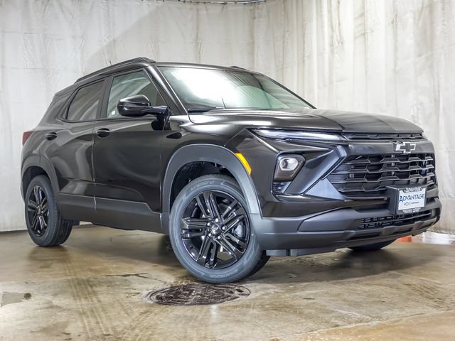 New 2026 Chevrolet TrailBlazer LT w/ Midnight Edition image 2