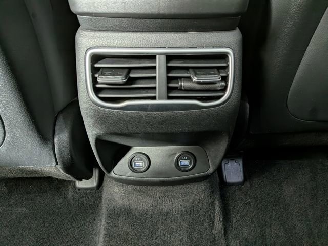 Used 2022 Hyundai Santa Fe SEL Premium image 28